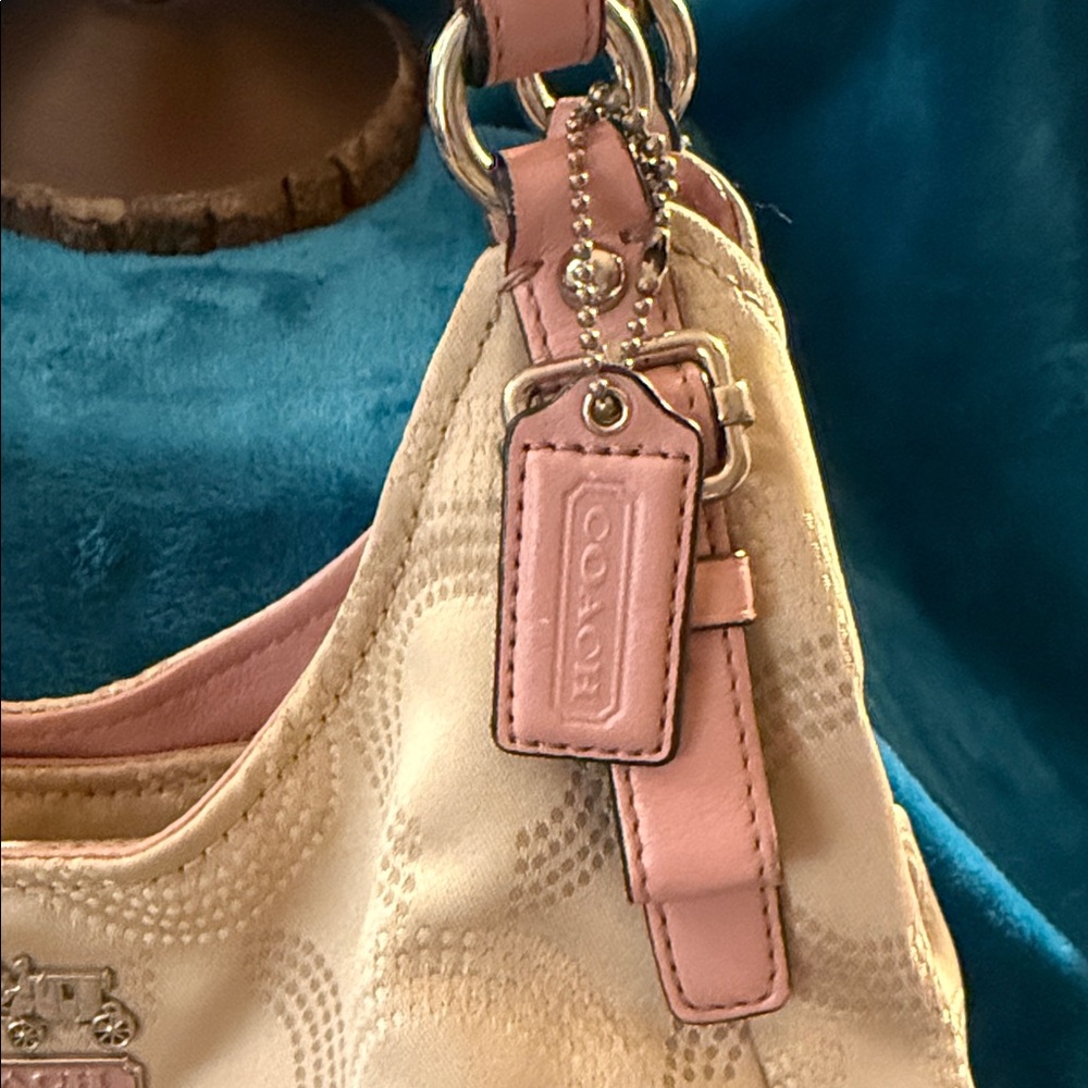 Coach Tan and Pink Shoulder Bag - Picture 2 of 7